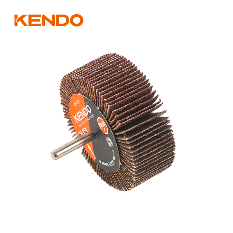 Лепестковое колесо с валом