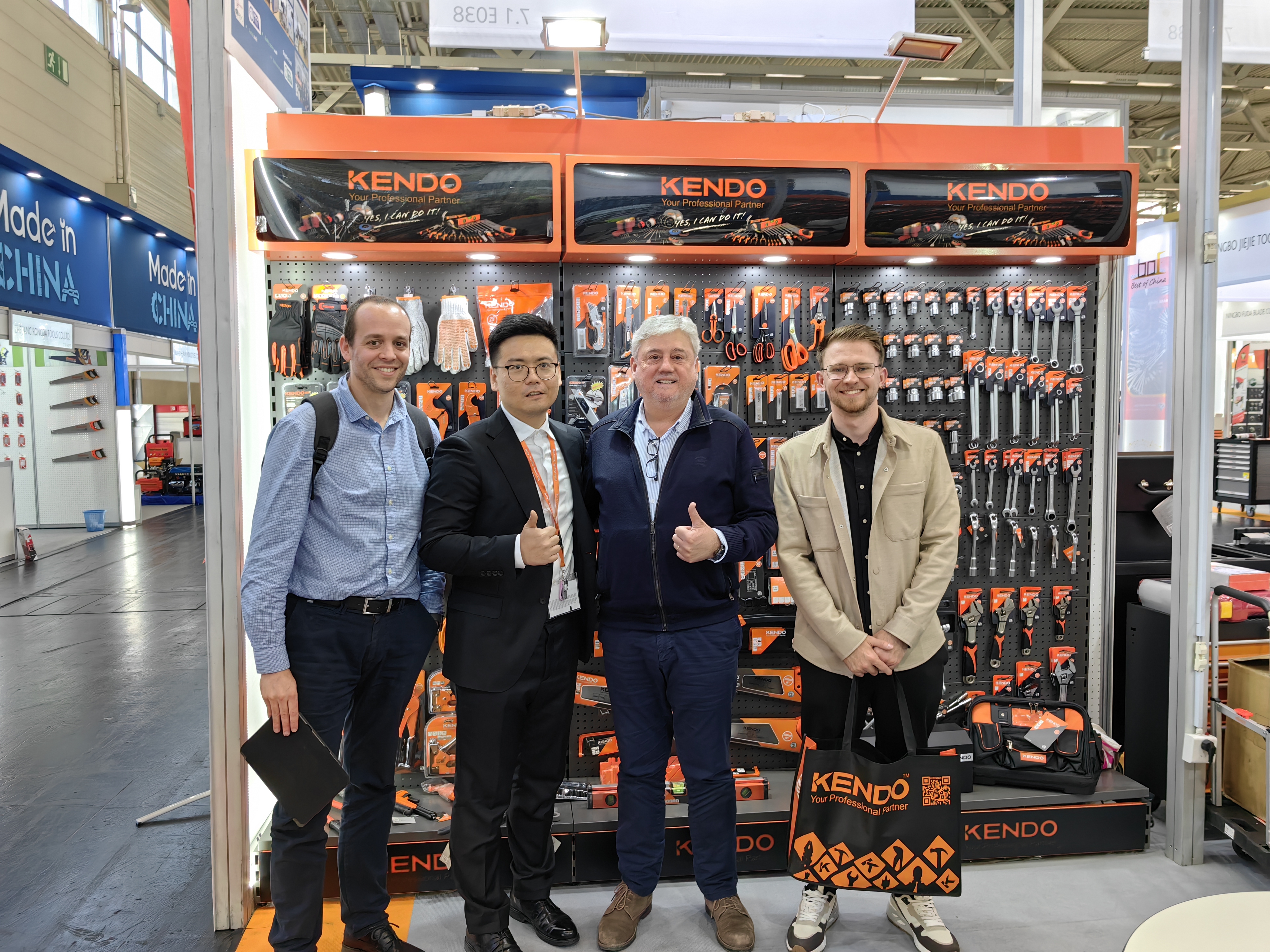 14260608921537619518