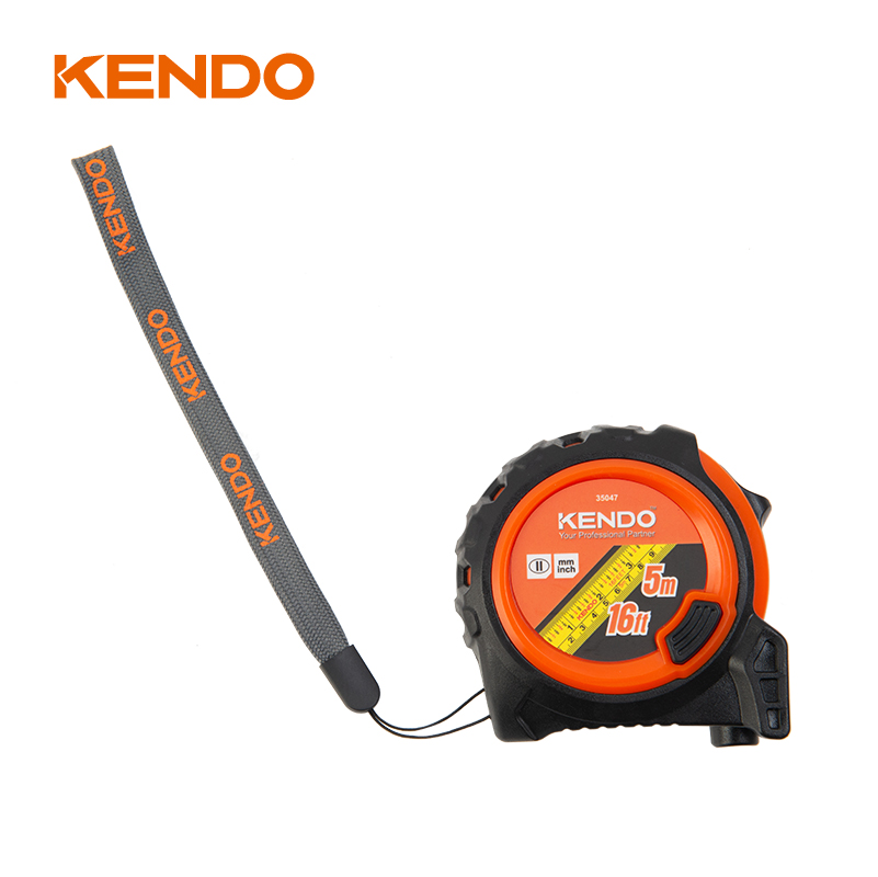 Метрическая и дюймовая рулетка