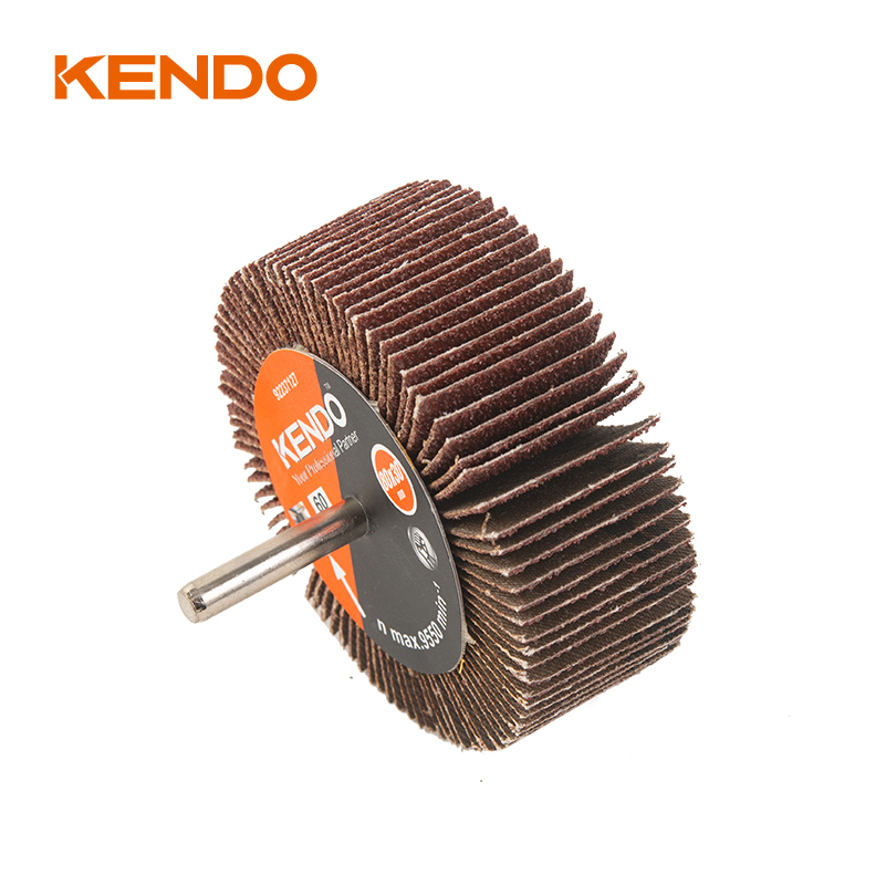 Лепестковое колесо с валом