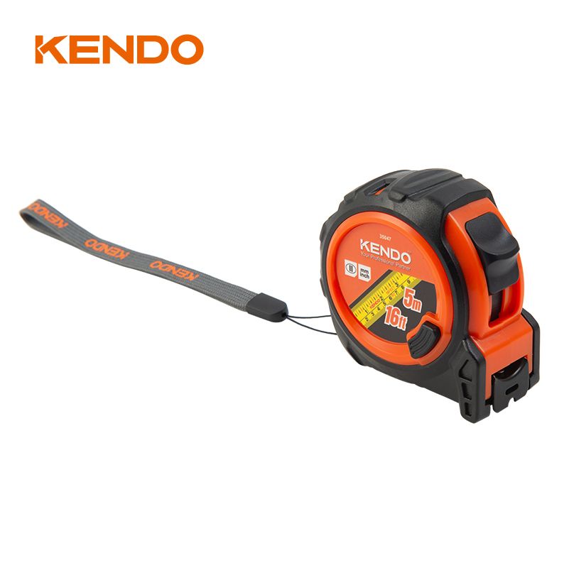 Метрическая и дюймовая рулетка