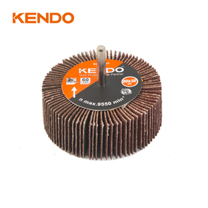 Лепестковое колесо с валом