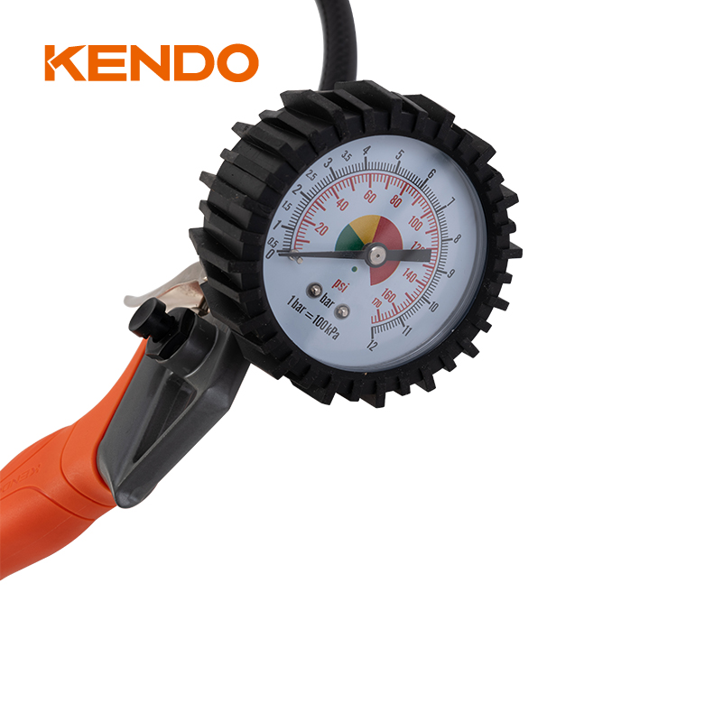 Пистолет для накачивания шин