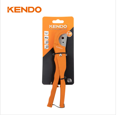 Какой инструмент используется для резки пластиковых труб?